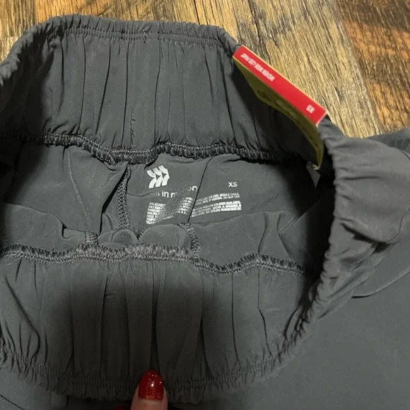 All in Motion Active Light High-Rise Wide Leg Pants - Picture 6 of 12